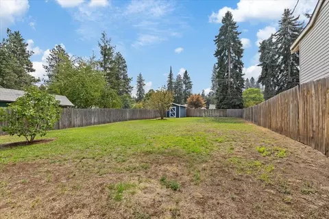 Exterior - 1218 E 16th Ave, Spokane, WA 99203 photo 7 of 9