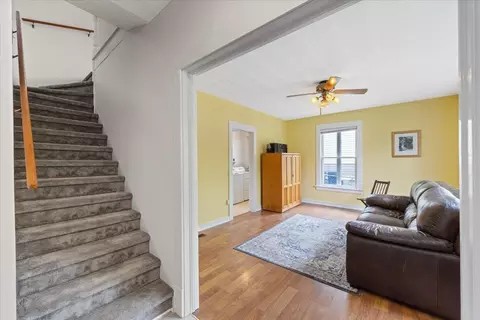 Entry Way - 1218 E 16th Ave, Spokane, WA 99203 photo 2 of 4