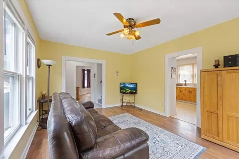 Living - 1218 E 16th Ave, Spokane, WA 99203 photo 1 of 1