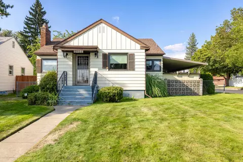 2404 W Courtland Ave, Spokane, WA 99205