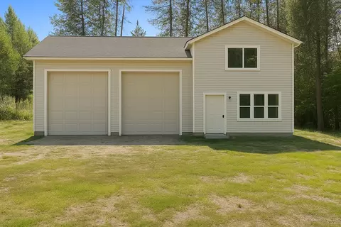 322 Triple D Ln, Newport, WA 99156