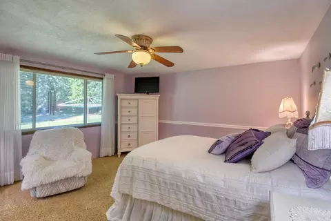 Bedroom - 16112 Leclerc Rd - N Rd, Cusick, WA 99119 photo 1 of 4