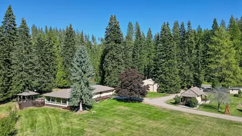 Exterior - 16112 Leclerc Rd - N Rd, Cusick, WA 99119 photo 5 of 15