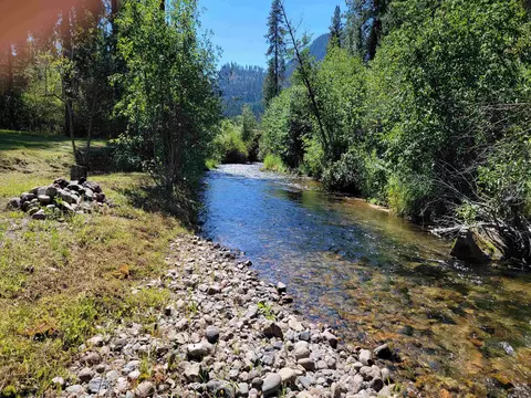 View/Area - 16112 Leclerc Rd - N Rd, Cusick, WA 99119 photo 2 of 3