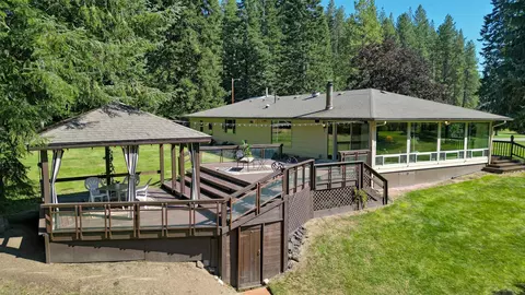 Exterior - 16112 Leclerc Rd - N Rd, Cusick, WA 99119 photo 9 of 15