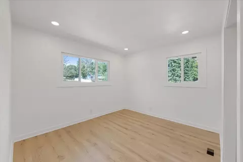 Bedroom - 3628 E Fairview Ave, Spokane, WA 99217 photo 3 of 5
