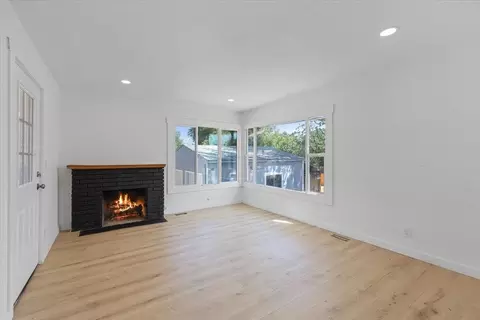 Living - 3628 E Fairview Ave, Spokane, WA 99217 photo 2 of 5