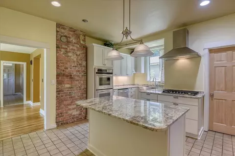 1428 E 18th Ave, Spokane, WA 99203 photo 17