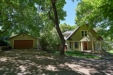 1428 E 18th Ave, Spokane, WA 99203 photo 2