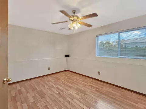 Bedroom - 3423 E Fairview Ave, Spokane, WA 99217 photo 5 of 7