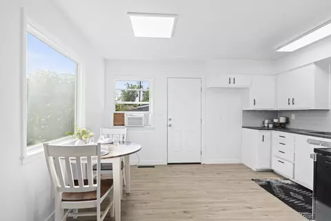 3124 E Marshall Ave, Spokane, WA 99207 photo 8