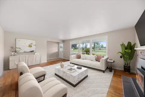 10718 E 18th Ave, Spokane Valley, WA 99206 photo 4