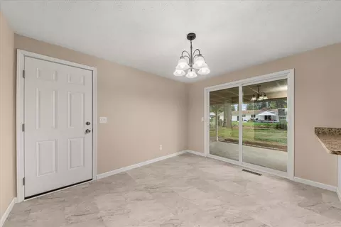 10718 E 18th Ave, Spokane Valley, WA 99206 photo 9