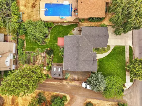 View/Area - 1605 E 17th Ave, Spokane, WA 99203 photo 2 of 5