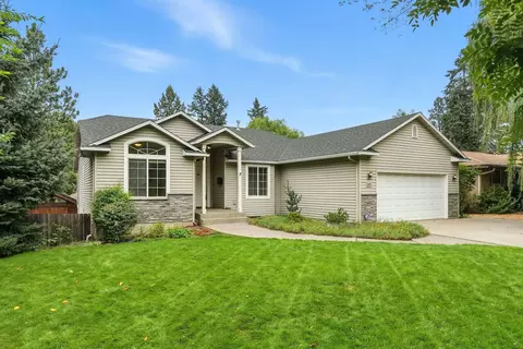 Exterior - 1605 E 17th Ave, Spokane, WA 99203 photo 2 of 9