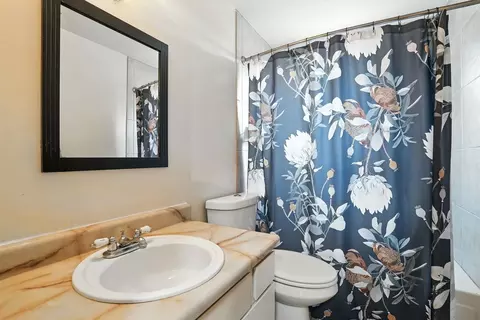 Bath - 3222 E 35th Ave, Spokane, WA 99223 photo 1 of 3