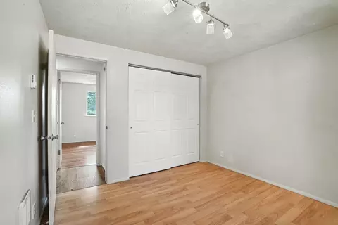 Bedroom - 3222 E 35th Ave, Spokane, WA 99223 photo 3 of 4