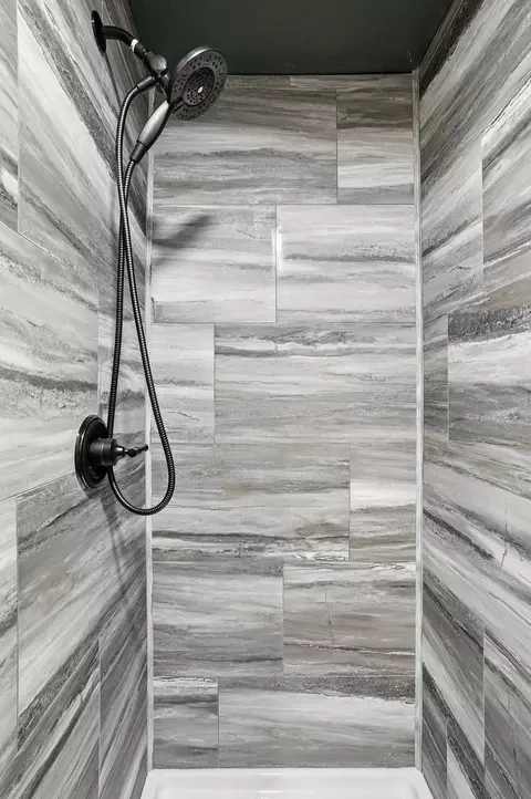 Bath - 3222 E 35th Ave, Spokane, WA 99223 photo 3 of 3