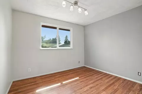 Bedroom - 3222 E 35th Ave, Spokane, WA 99223 photo 1 of 4