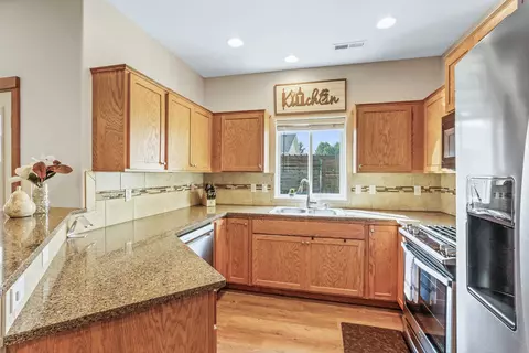 Kitchen - 9516 E Hoffman Ln, Spokane, WA 99206 photo 1 of 1