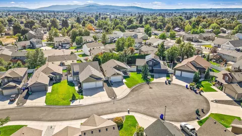 View/Area - 9516 E Hoffman Ln, Spokane, WA 99206 photo 1 of 3