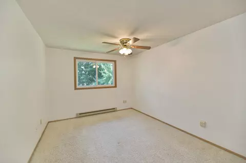 Bedroom - 701 E Brady Ct, Spokane, WA 99208 photo 3 of 9