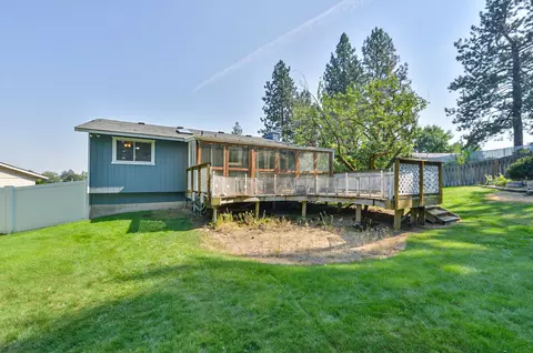 Exterior - 701 E Brady Ct, Spokane, WA 99208 photo 4 of 12