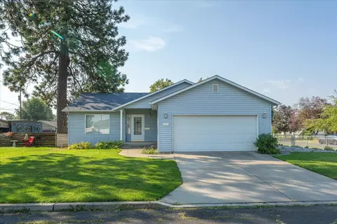 221 W Rockwell Ave, Spokane, WA 99205