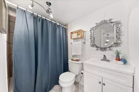 Bath - 1648 E Crown Ave, Spokane, WA 99207 photo 1 of 2