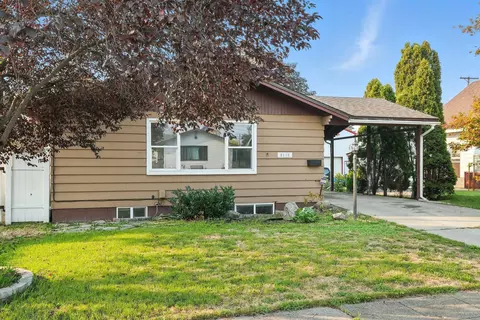 Exterior - 2112 E Gordon Ave, Spokane, WA 99207 photo 2 of 4