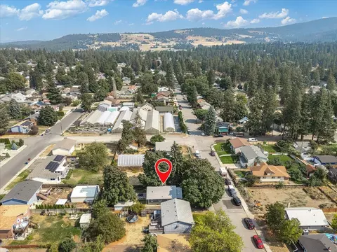 View/Area - 3311 E 34th Ave, Spokane, WA 99223 photo 2 of 4