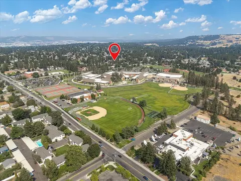 View/Area - 3311 E 34th Ave, Spokane, WA 99223 photo 3 of 4