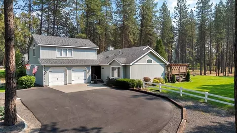 Exterior - 4508 E Silver Pine Rd, Colbert, WA 99005 photo 2 of 12