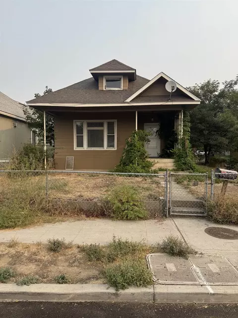 2504 W Broadway Ave, Spokane, WA 99201