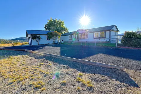 40947 Miles Creston Rd N Rd, Davenport, WA 99122