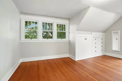 Bedroom - 17 W 31st Ave, Spokane, WA 99203 photo 4 of 8