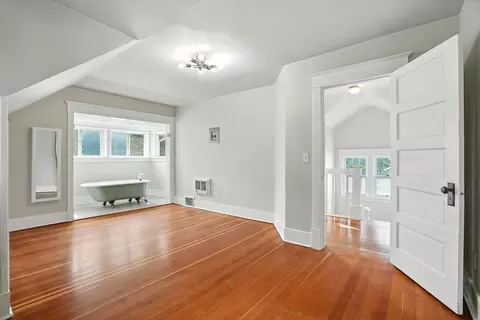 Bedroom - 17 W 31st Ave, Spokane, WA 99203 photo 5 of 8