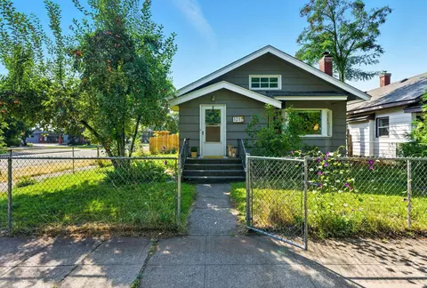 101 W Knox Ave, Spokane, WA 99205