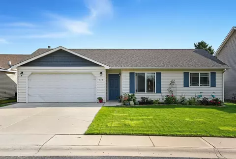 732 E Carrie Dr, Medical Lake, WA 99022