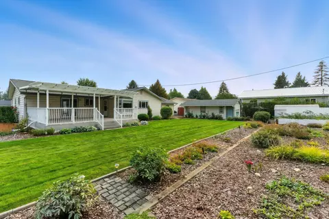 Exterior - 11223 E 37th Ave, Spokane Valley, WA 99206 photo 12 of 13