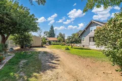 Exterior - 4602 E 2nd Ave, Spokane Valley, WA 99212 photo 15 of 16