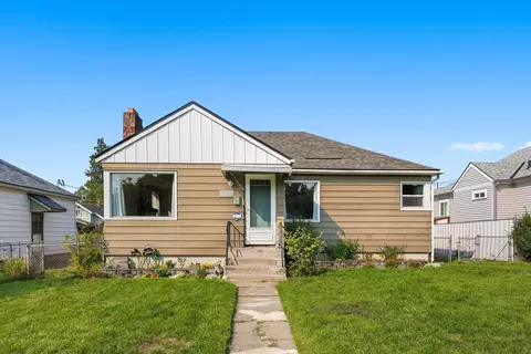 4117 N Washington St, Spokane, WA 99205