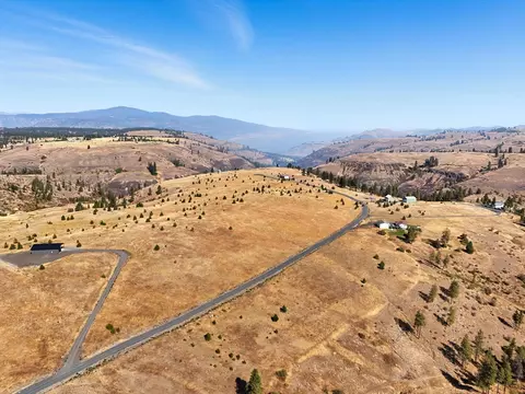 35705 N Arm View Ln, Creston, WA 99117