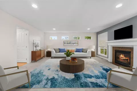 Living - 8024 N Kyle Ct, Spokane, WA 99208 photo 2 of 2