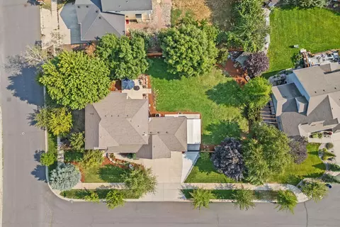 View/Area - 8024 N Kyle Ct, Spokane, WA 99208 photo 1 of 3