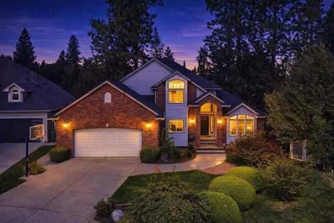 5203 S Hogan Ct, Spokane, WA 99223