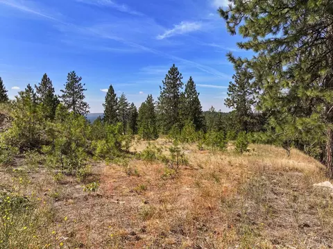 NKA N Cliff Ln #27345.9137, Spokane, WA 99208