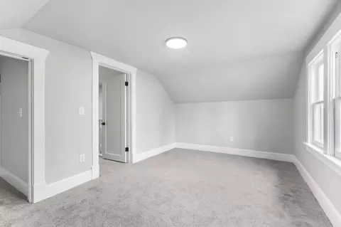 Bedroom - 10212 E 8th Ave, Spokane Valley, WA 99206 photo 5 of 5