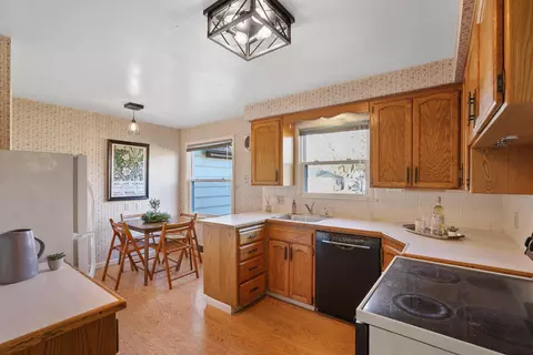 Kitchen - 1104 E 43rd Ave, Spokane, WA 99203 photo 1 of 2
