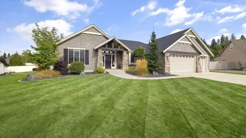 16607 E 10th Ln, Spokane Valley, WA 99037